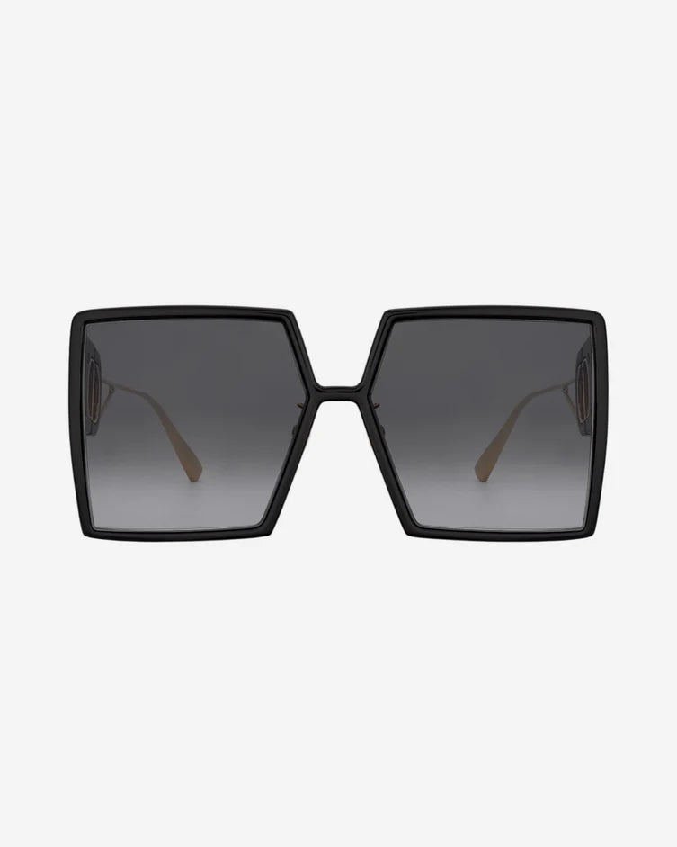 Dior Montaigne Lenses